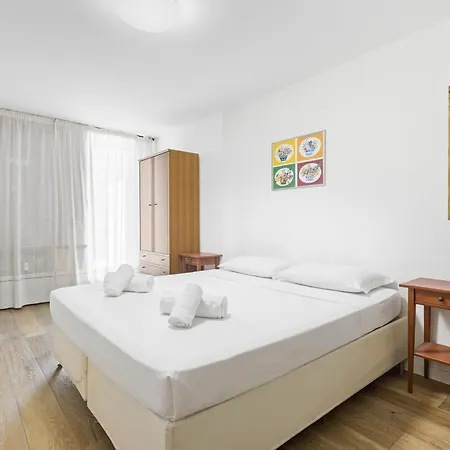 Hostdomus - Barba House 公寓 塞斯特雷